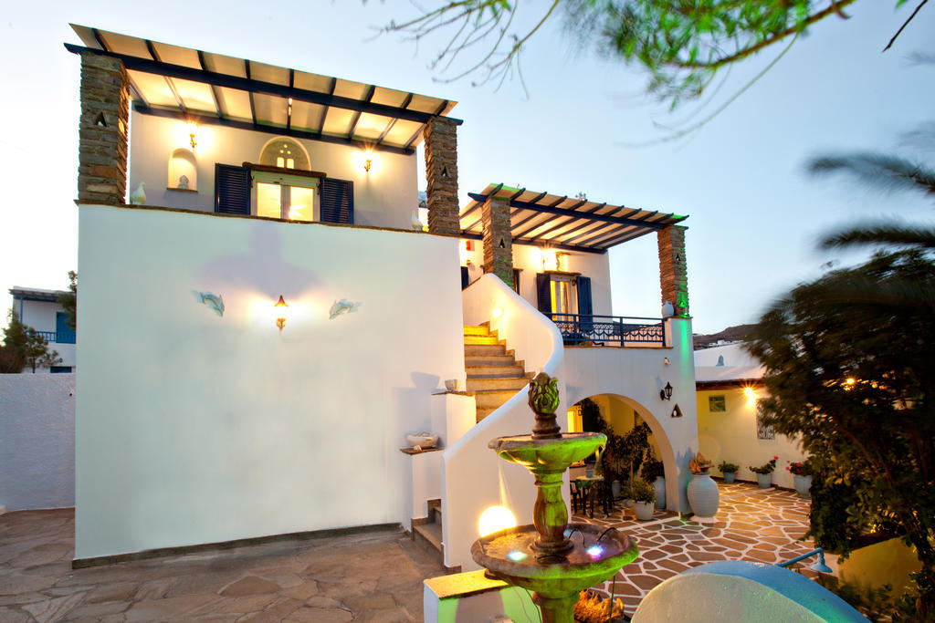 Irini Studios In Tinos Agios Ioannis  Exterior photo