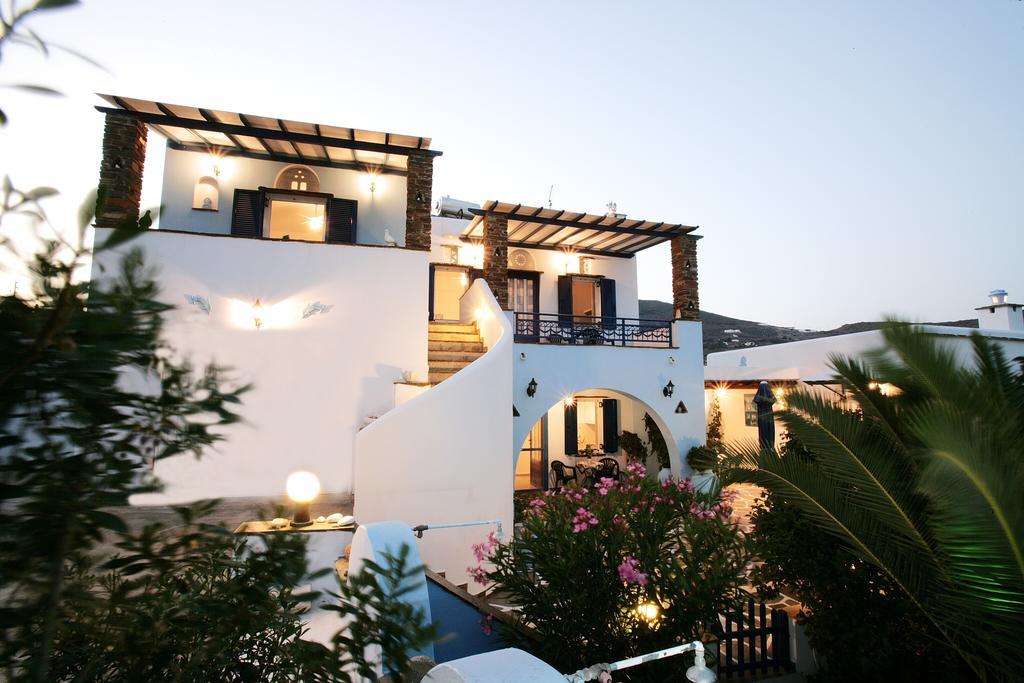 Irini Studios In Tinos Agios Ioannis  Exterior photo